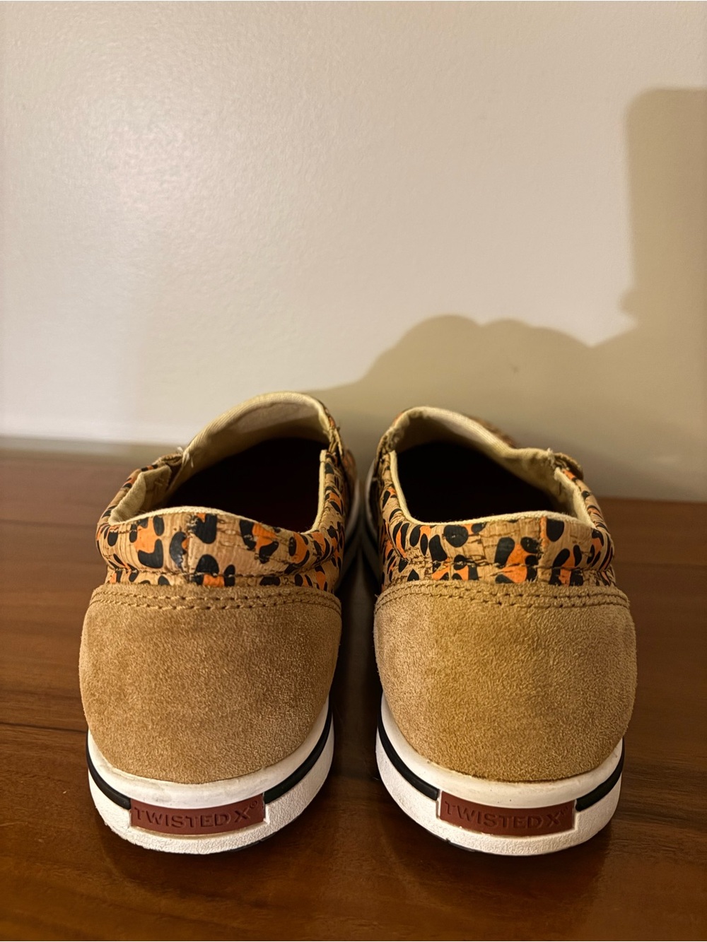 Twisted X Slip On Kicks Leopard Print Cork Honey, Black & Carrot - Picture 4 of 12